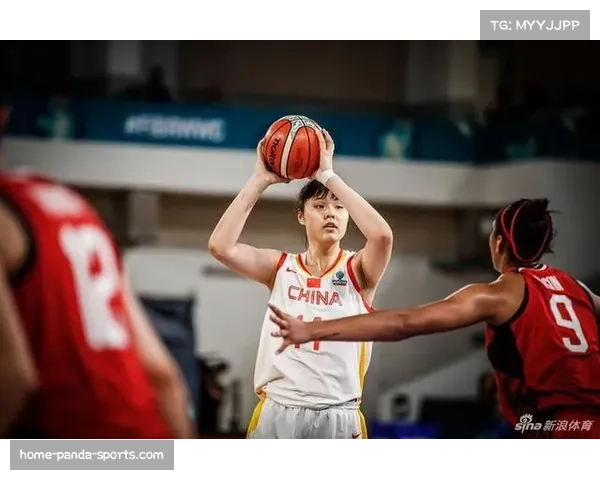 中国男篮防守专注力不足 对手外线轻易出手