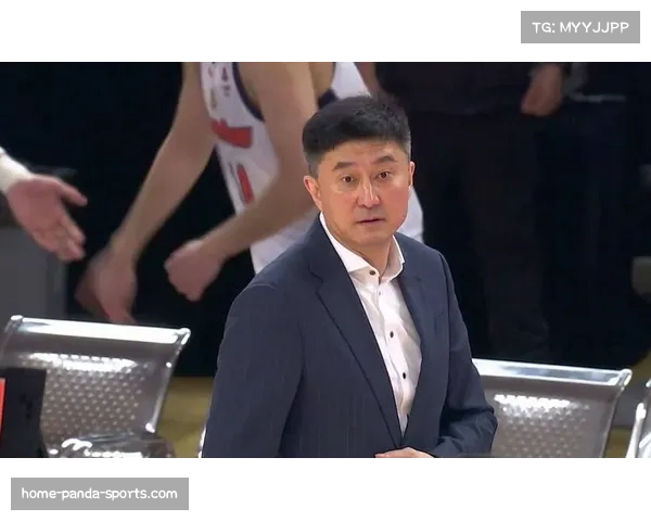 广东队杜锋调整后场双引擎 萨姆纳徐杰获得更多战术支配权